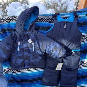 Carter’s NWT Two-Piece Snowsuit Navy Camo 18M